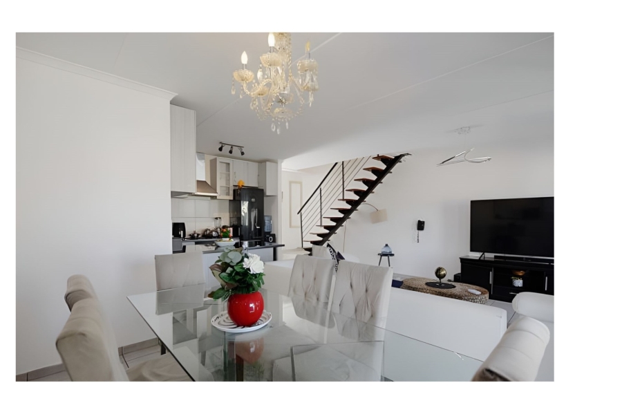 3 Bedroom Property for Sale in Parklands East Western Cape